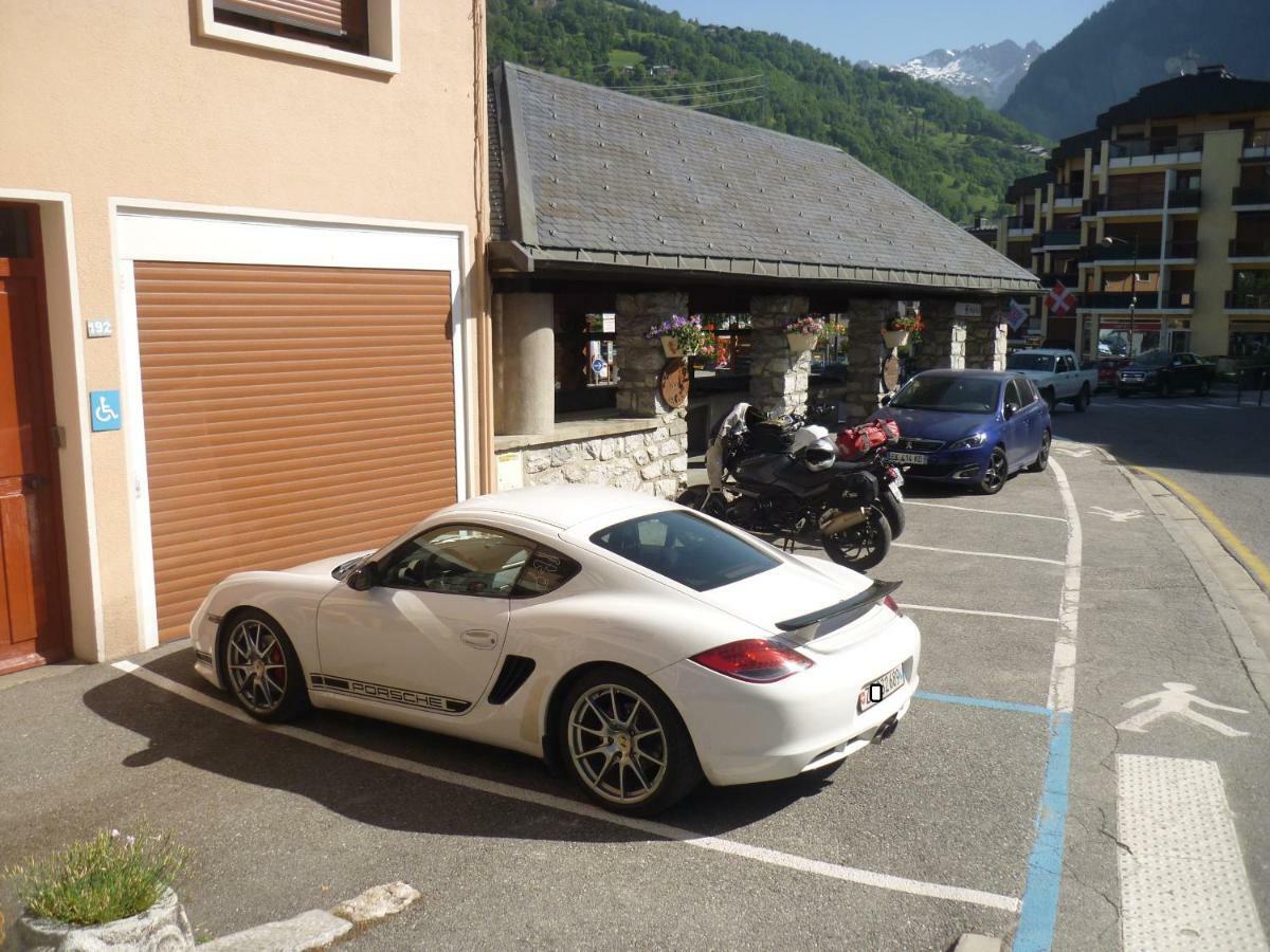 Hotel Arolla 부르생모리스 외부 사진