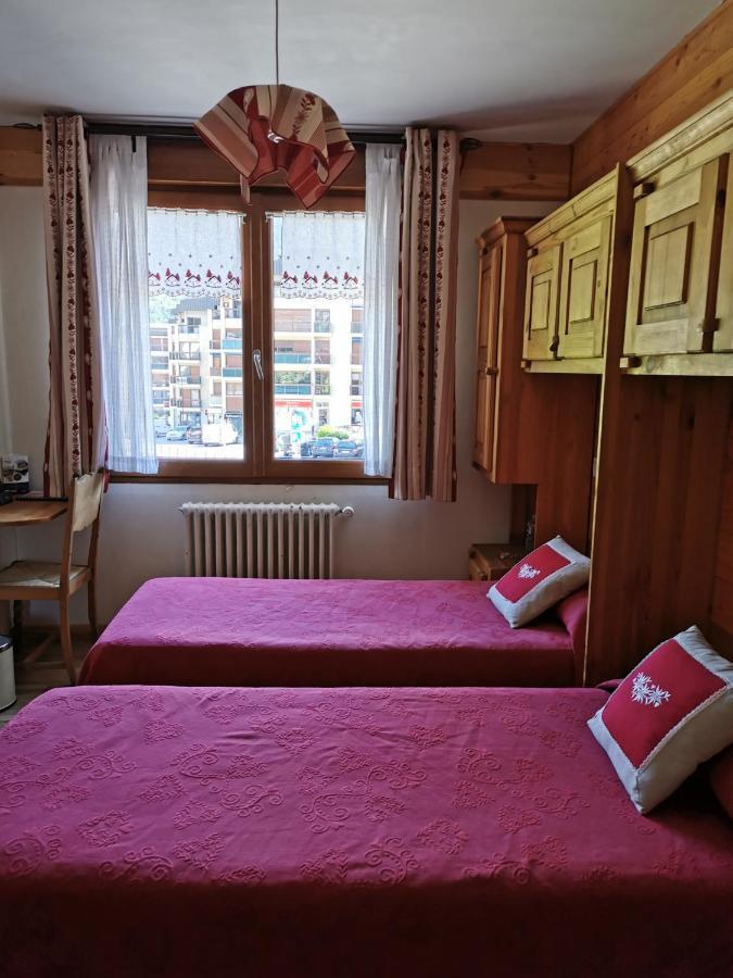 Hotel Arolla 부르생모리스 외부 사진