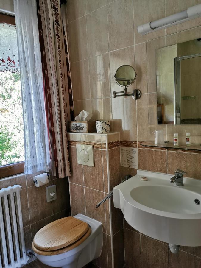 Hotel Arolla 부르생모리스 외부 사진